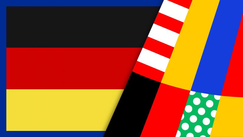 Deutsche Flagge mit schwarzen, roten und goldenen Streifen, kombiniert mit anderen farbigen und gemusterten Streifen.