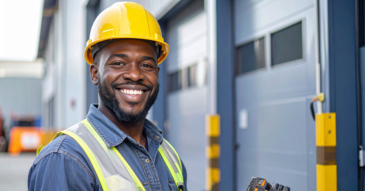 Servicetechniker für Industrietore 